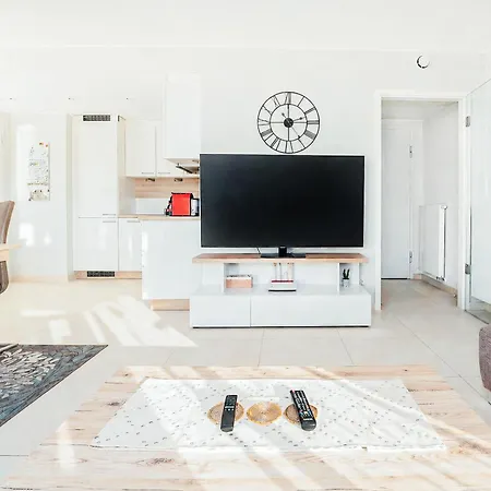 Stunning 2 Bed Free Parking Appartamento Mamer