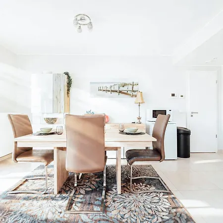 Stunning 2 Bed Free Parking Apartament *