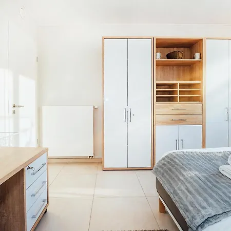 Stunning 2 Bed Free Parking Appartamento Mamer