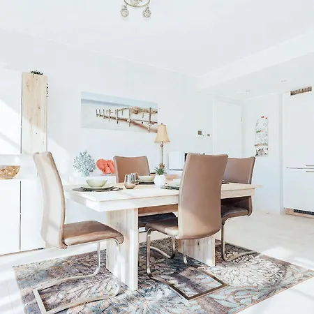Stunning 2 Bed Free Parking Appartamento *